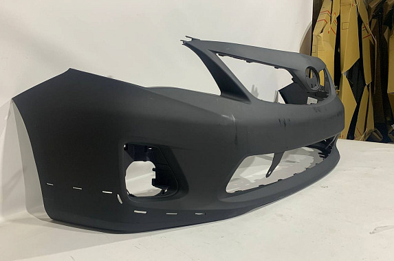 Бампер передний под молдинг без омыват. Toyota Corolla 2010-2013 USA (Тайвань)